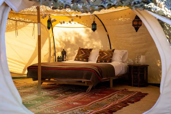 Cozy Bedding and Sleeping Arrangements Inside Tent Ideas 
