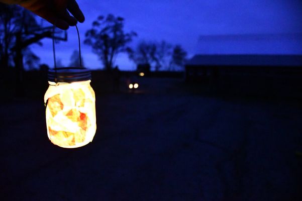 DIY Mason Jar Lanterns