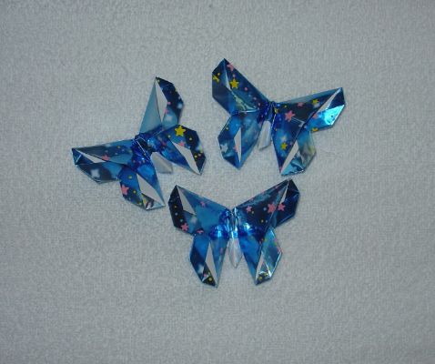 Shimmering Origami Foil Art