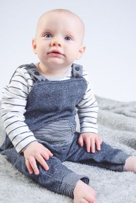 dressing your baby for 60-degree weather
